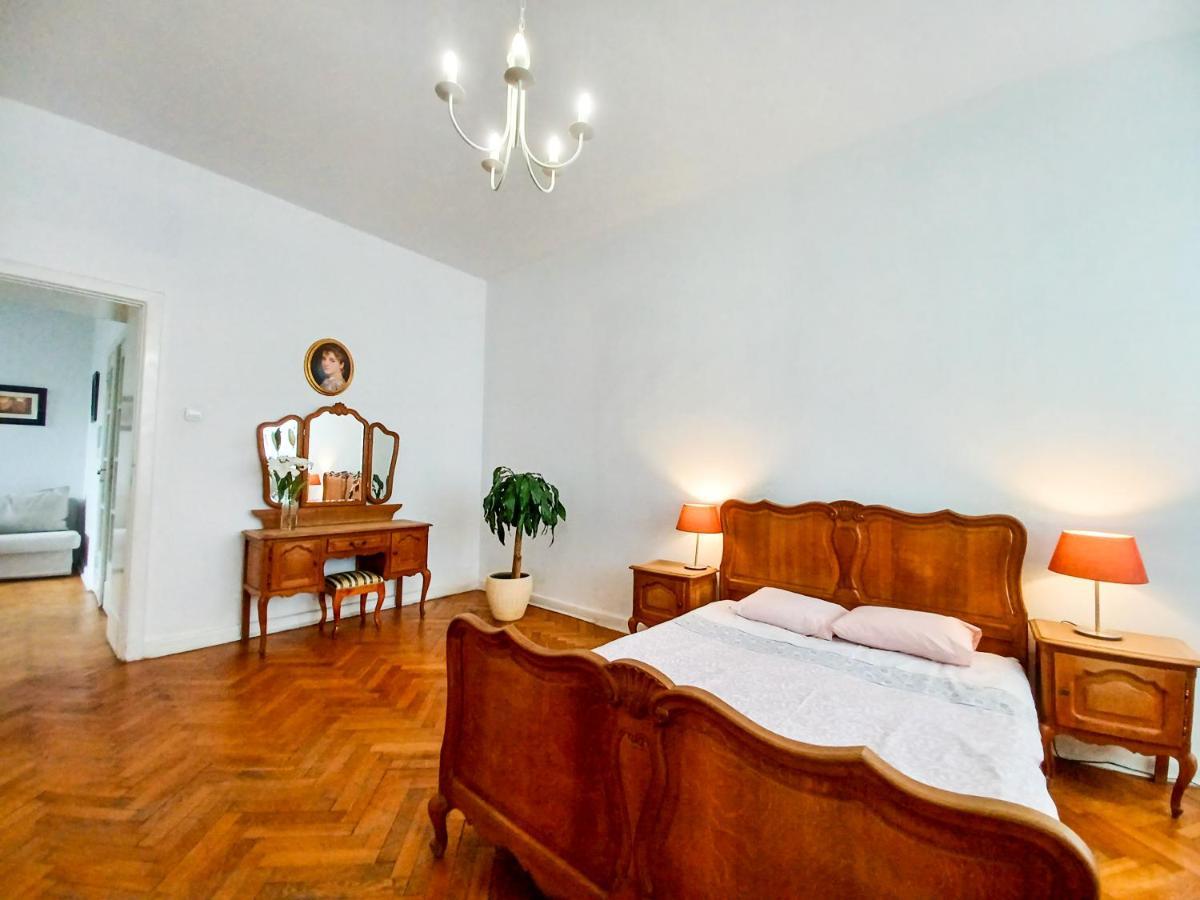 ウッチApartament Kosciuszkiアパートメント エクステリア 写真